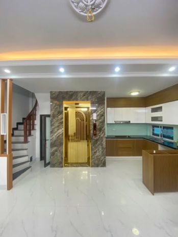 Ô tô qua nhà  6 tầng thang máy  bắc từ liêm 6907971