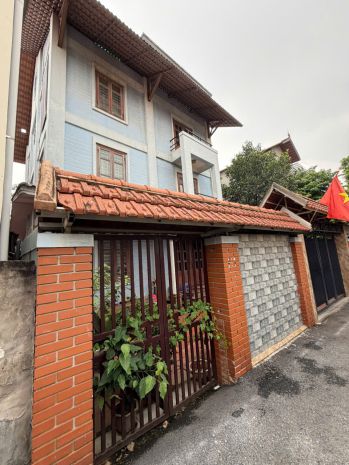 Bán nhà biệt thự 3 tầng đường đa tốn gia lâm 298m2 mt 13.5m 6908224