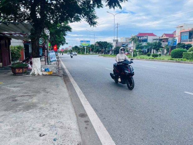 Giá hiếm mặt đường 353  trung nghĩa, dương kinh  chỉ 3,3x 6908260