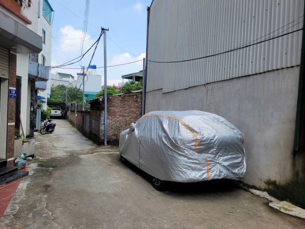 Bán nhà xưởng văn phòng đường cự khối 358m2 hai mặt tiền kd 6908448