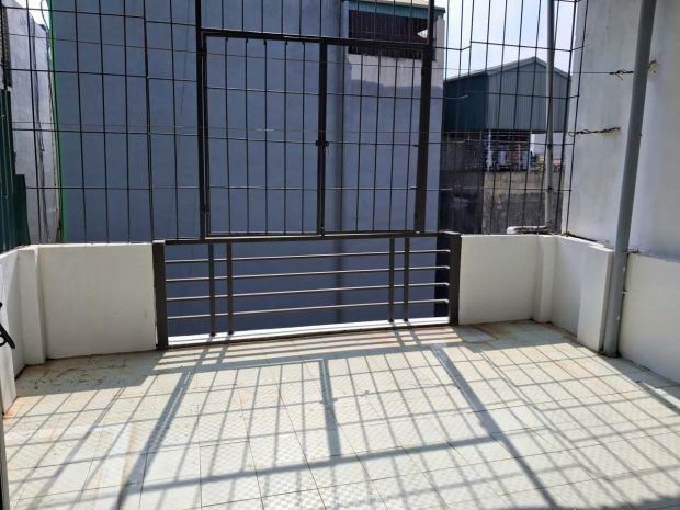 Cần bán gấp nhà 2 tầng rưỡi  giá chỉ hơn 5 tỷ tại thanh 6908963