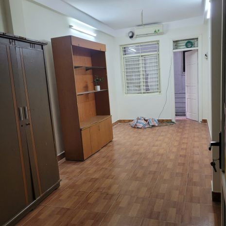 Cho thuê nhà ngõ 18 định công thượng, 30m² x 5 tầng,  11 6909619