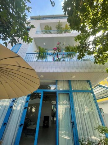 Siêu phẩm lô góc - nhà 2 tầng  sau lưng mt phạm cự lượng 6909686