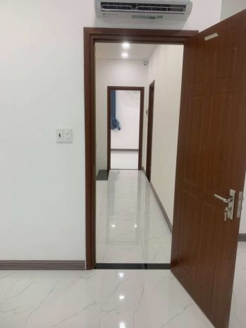 Bán nhà phố rosita khang điền - 93m2- ngang 5 - 3t giá tốt 6910749