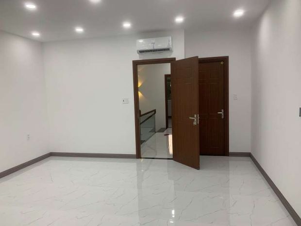 Bán nhà phố rosita khang điền - 93m2- ngang 5 - 3t giá tốt 6910750