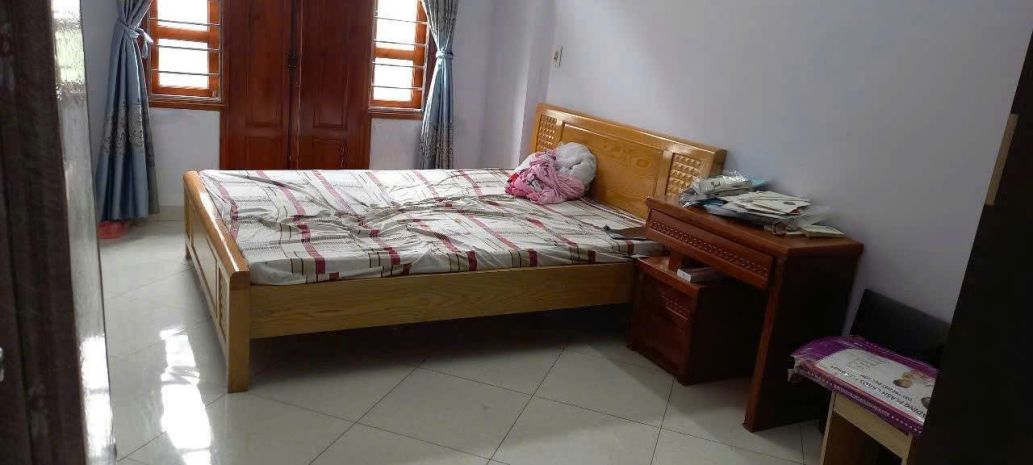 Cho thuê nhà nguyên căn ngõ 112 nam dư,  30m² x 4 tầng  2 6910903