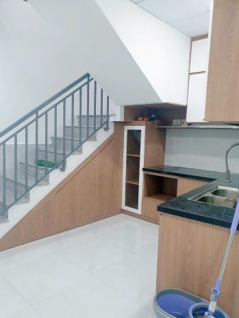 Bán nhà 2 tầng kinh doanh mặt tiền đường nguyễn tất thành 6911576