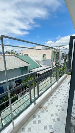 Bán nhà đẹp tttp 2 tầng mê đúc kiên cố hẻm hương lô ngọc 6911635