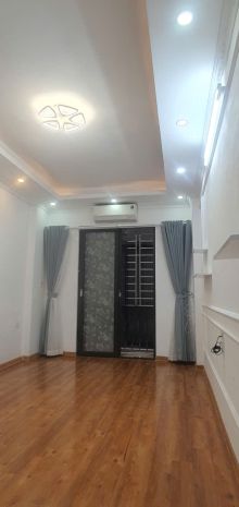 Bán gấp nhà phú thượng - an dương vương - dt 33m2x6t - giá 6911754