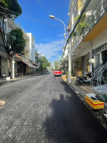 Bán gấp nhà 4x18m, 4 tầng  mặt tiền thành công, p. tân 6912319