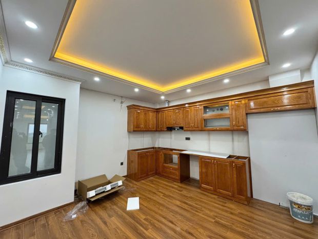 Bán nhà mặt phố thanh am  nở hậu  thang máy  kinh doanh 6912637