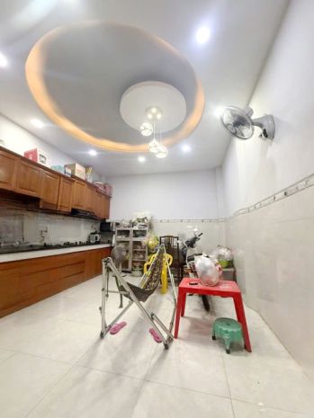 Nhà 5 tầng nở hậu đường nội bộ 8m dương bá trạc p. chánh 6913025