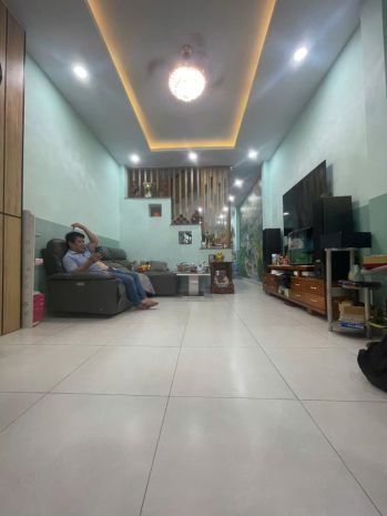 Bán nhà 67m2, 3 tầng  nguyễn minh châu, sau bv tân phú 6913657