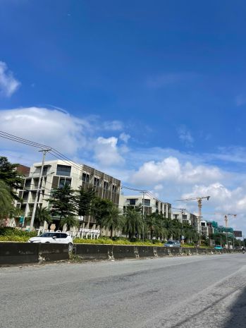 Nhà 3 tầng, 1 xẹt gần đỗ xuân hợp, phước long b q9 cũ 6913738