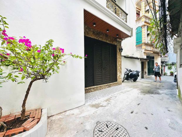 Bán nhà ngõ 132 cầu giấy 59m x5 tầng giá 15,5 tỷ ,cách ô tô 6914343