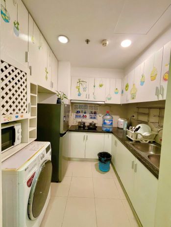 Chính chủ bán căn 2pn diện tích 76m2 ban công nam view 6915861
