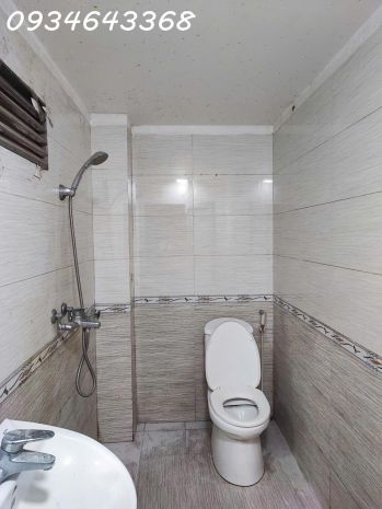 Cho thuê nhà: 3 tầng 4 ngủ tại do nha, tây mỗ 6916076
