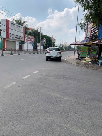 Bán đất 10.000m2 ngang 39m giá 190 tỷ đường tô ký 12 6916245