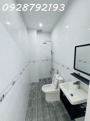 Bán nhà hxh tân phú 60m2, 4 t, 4pn, sh vị trí vàng, giá cực 6917289