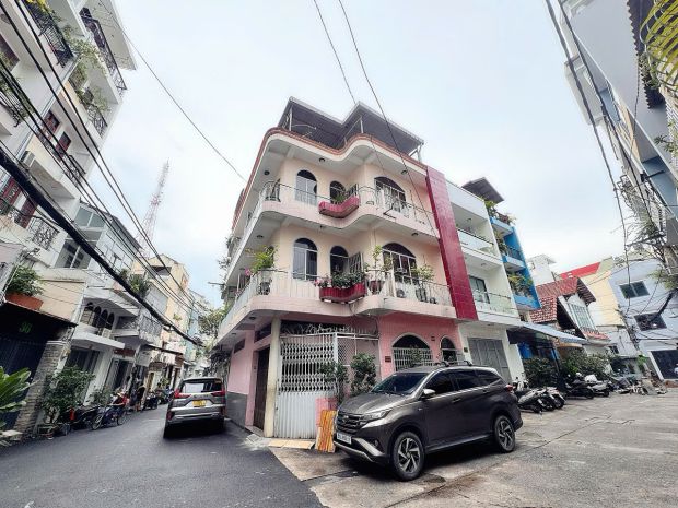 Bán biệt thự 2 tầng mái ngói đ. nguyễn cảnh chân, quận 1 - 6917903