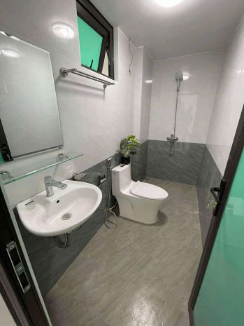 Duy nhất 1 phòng 302 giá 3tr9 tại số 110 tổ 9 mậu lương- 6920860