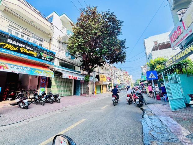 Nhà trung tâm huỳnh thúc kháng  gần chợ xóm mới, biển 5 6921152