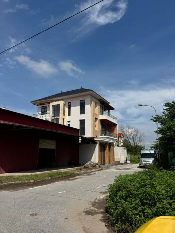 Bán hotel  15 phòng tại đường 32, xã ngọc tảo, phúc thọ, hà 6921537