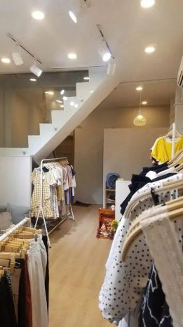 Bán gấp trong tuần nhà mặt tiền vip lý thái tổ, q10, 65m² 6921592