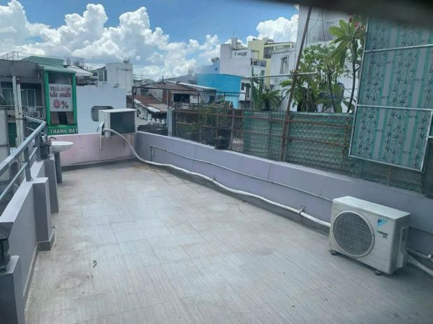 Bán gấp trong tuần nhà mặt tiền vip lý thái tổ, q10, 65m² 6921594