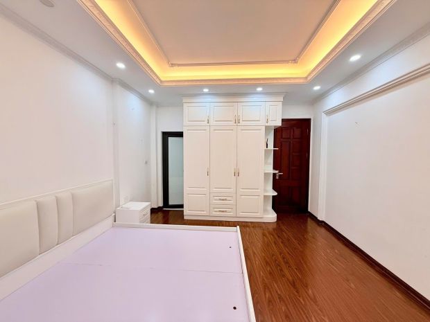 Hơn 8 tỷ  pháo đài láng  gần đh ngoại thương, hv ngoại 6921874