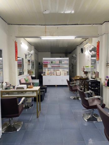 Chính chủ sang nhượng mặt bằng tiệm nail  tóc tại nha trang 6922645