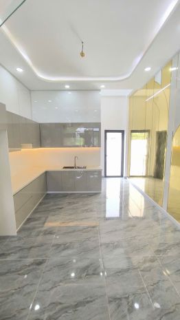 Nhà đẹp mặt tiền hồ văn cống  trung tâm thủ dầu một 6922677