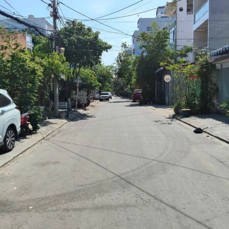 Bán nhà mt lương thế vinh, 200m2 nở hậu, 4pn có sân oto 6923495