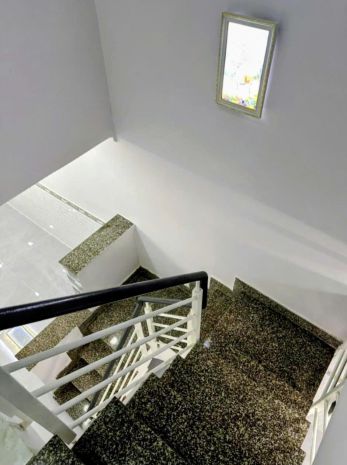 Bán nhà đường âu dương lân, hẻm xe hơi p3, q8 - giá mềm 6923648