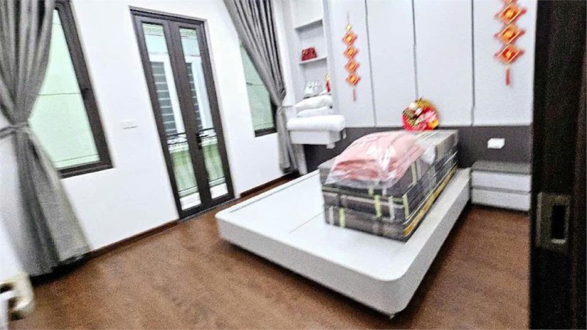 Nhà đẹp ở ngay - giá tốt - vị trí đắc địa tại trung tâm 6923669