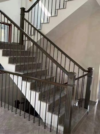 Nhà mình cho thuê nhà mới, hai cửa đi, 101m2_ 5t vỉa hè, 6923943