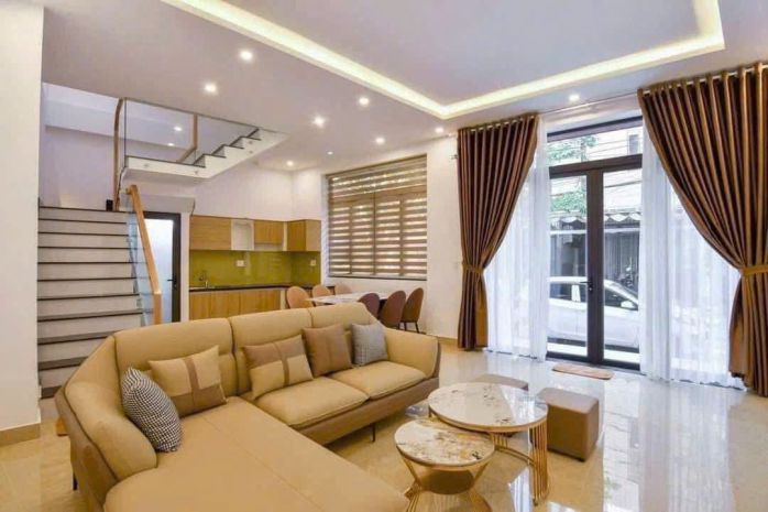 Cho thuê nhà mặt tiền nguyên căn 4p ngủ đường lê thị tính, 6924017