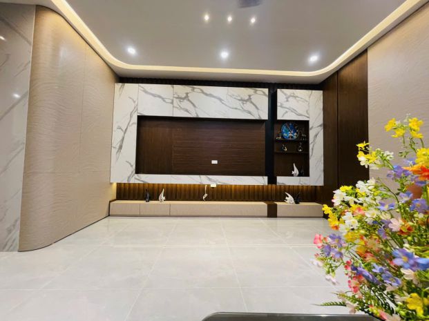 Nhanh!nhà trịnh văn bô, cđ fpt,oto tránh,thang 6924054
