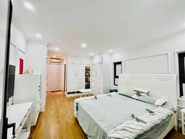 Nhỉnh 25 tỷ. phân lô 88m*5 tầng phố hoàng đạo thành ngõ 6924267