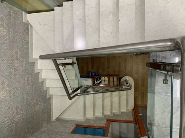 Nhà hai mặt tiền thoáng 4 tầng kinh doanh dương bá trạc 6924638