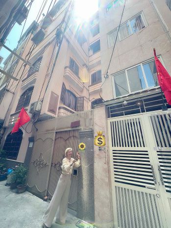 Hiếm ngang lớn 8m*10m - bán chdv 6 tầng thang máy đường lê 6924778