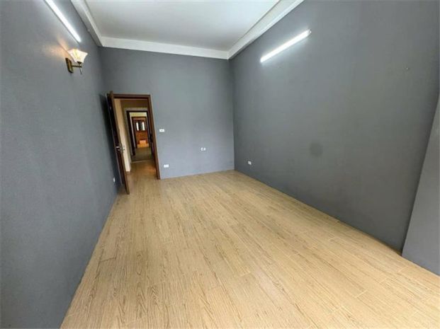 Bán nhà gần phạm văn đồng  cổ nhuế, 40m2, 5 tầng, mới đẹp, 6925153