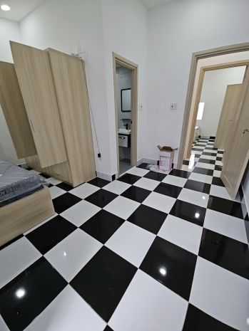 Sát mặt tiền q7 
tân thuận 
ngang 4.5 dài 12 
3 tấm có 5 6925505
