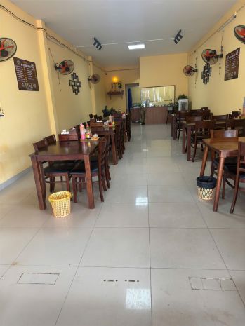 Cần sang quán hủ tiếu nam vang hoặc sang lại mặt bằng tại 6925615