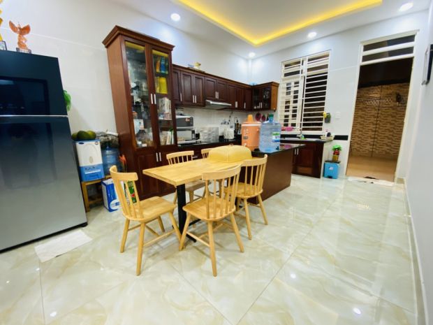 Bán nhà 2 tầng, 3pn, hxh đường số 4, trường thọ, thủ đức. 6925933