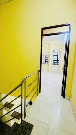 Mặt tiền đường 51 - quận 7 - 2 tầng - 2 pn - giá 9.5 tỷ 6927023