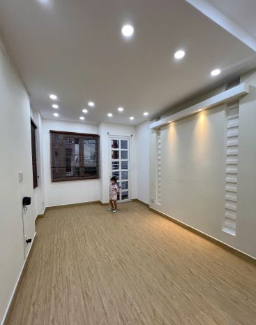 Cho thuê nguyên căn quận 1 - nguyễn đình chiểu - 2pn - 17 6927326