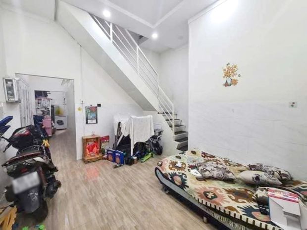 Nhà diện tích lớn sau căn mặt tiền phạm thế hiển p1 q8 6927524