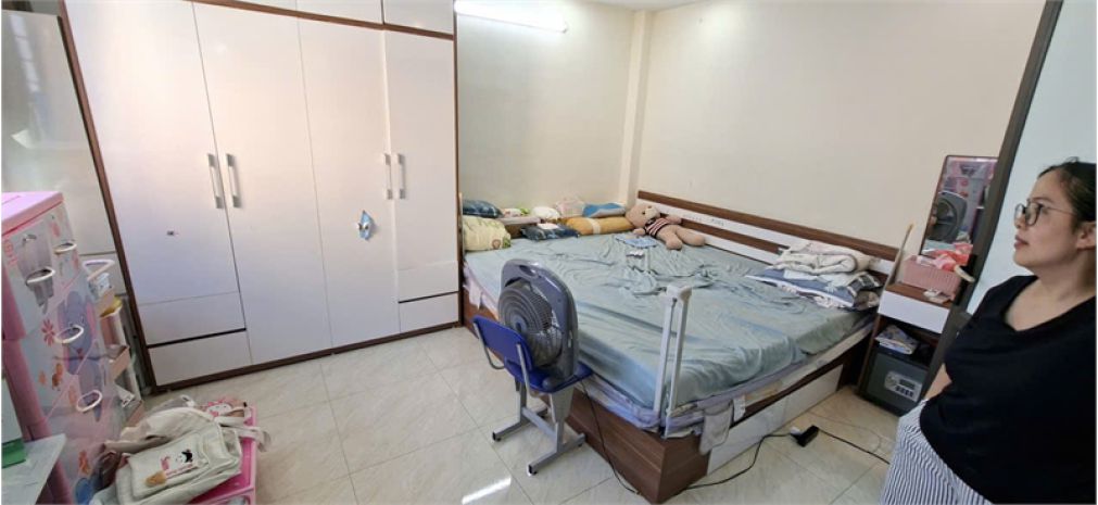Bán nhà thạch bàn, xuân đỗ  5 tầng mặt tiền rộng  nhỉnh 6 6927582