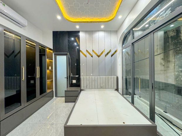 Bán nhà đẹp sổ hồng riêng  hẻm 1834 lô nhì, cách huỳnh tấn 6927822